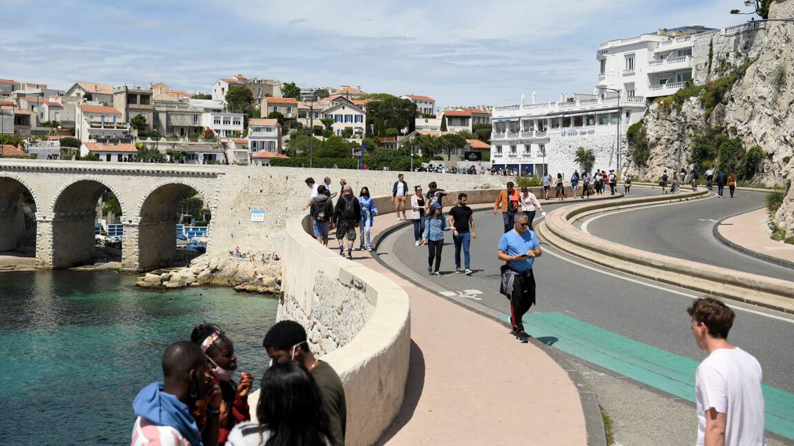 Planète (France/Europe) - A Marseille, la joie simple et inédite d'un littoral sans voiture