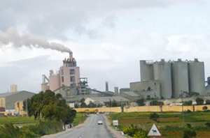 CIMENTERIE DE BÉNI SAF (AÏN TÉMOUCHENT) - Le problème de l’émanation de la poussière refait surface