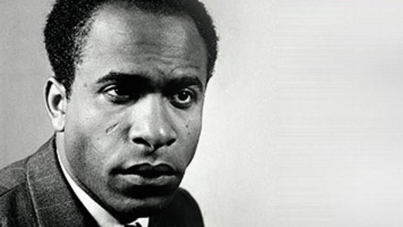 Frantz Fanon, Héros de l’humanité