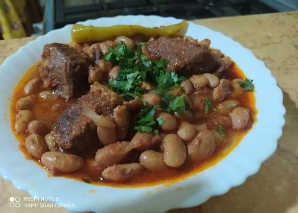 لوبيا باللحم