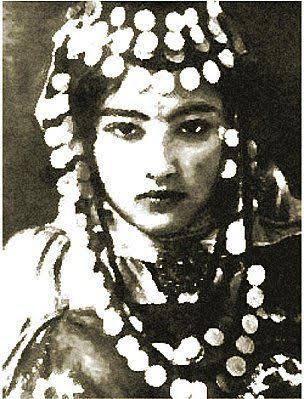 Hizia, ou histoire d’une passion amoureuse Festival national des patrimoines et arts populaires