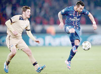 Ligue des Champions/ Groupe A                                    Paris s'évite le mal de tête