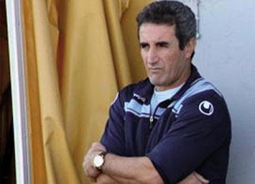 مناد: مباراتنا أمام الشبيبة معقدة وعازمون على عدم تكرار سيناريو وهران                                    أكد إحداث بعض التغييرات مقارنة بلقاء وهران