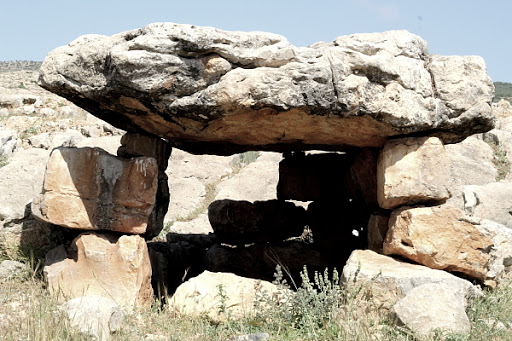 Dolmens et Cromlechs Sigus