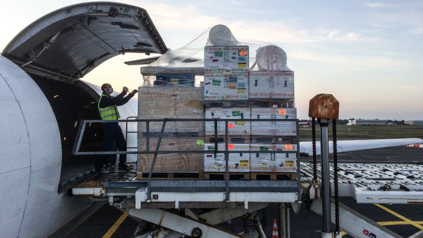 Sur l'initiative des médecins de la Diaspora 20 Tonnes de matériel médical arrivent aujourd'hui