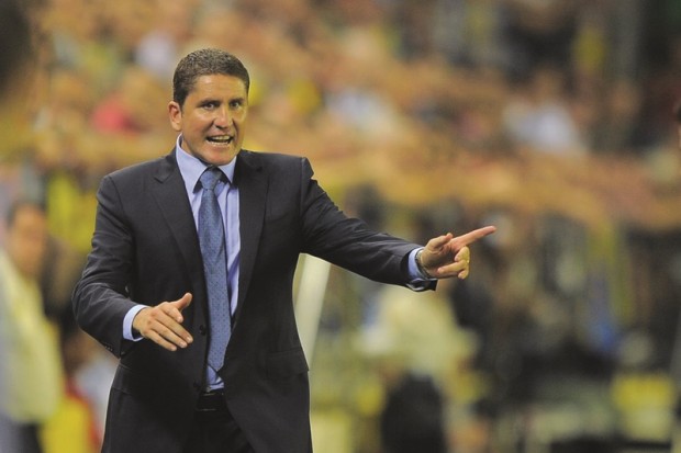 Belouizdad/Alger (Football) - LE TECHNICIEN ESPAGNOL EST EN POURPARLERS AVEC LES DIRIGEANTS. Garrido: “Le CRB est un club qui m’intéresse”