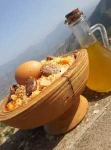 كسكس بالفول اليابس(امقفول)بلغتي.