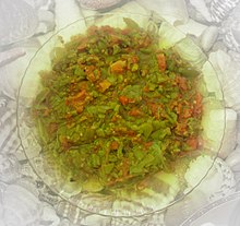 Assiette de hmiss à l'huile d'olive