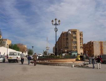 والي ميلة يأمر بضرورة الإسراع ويحذر المقاولات المتقاعسة                                    المشاريع التنموية بالولاية تعرف تأخرا في الإنجاز