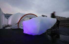 Planète (Ecosse/Europe) - COP26: Un iceberg de quatre tonnes expédié à Glasgow pour sensibiliser à la fonte des glaces