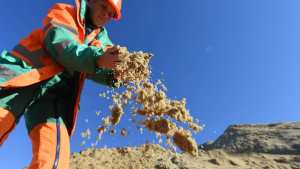 Planète (France/Europe) - Vent d'opposition contre des projets de carrières de sable dans les campagnes
