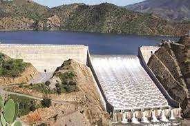 Taoura (Souk Ahras) - Un véhicule chute dans un barrage, 2 morts