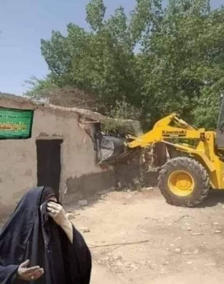 مر بن الخطاب يُصدِر قراراً بهدم بيت العباس بن عبدالمطلب وتعويضه ببيتٍ خيرٍ منه فى مكانٍ آخر