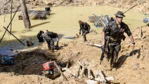 Planète (Amérique du Sud) - Guyane française: le combat de Sisyphe face à l'orpaillage illégal