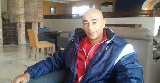 Oran (Football) - MOEZ BOUOUKAZ, ENTRAÎNEUR DU MCO: “Un défi immense, mais nous réussirons”