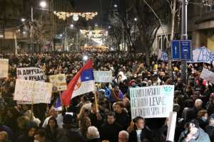 Planète (Europe) - Luttes «Pollueurs, le peuple est plus fort !»: en Serbie, la révolte explose