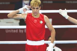 Algérie (Boxe) - PASSÉE DE FOOTBALLEUSE À PUGILISTE À L’ÂGE DE 16 ANS: Imène Khelif, une boxeuse en or