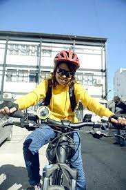 Algérie - Faïza Azouz. Adepte du vélo: «Nous souffrons sur la route»