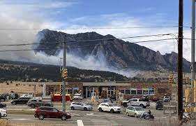 Planète (Amérique du Nord) - Etats-Unis: Des incendies se déclarent dans le Colorado, des milliers de personnes évacuées