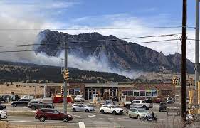 Planète (Amérique du Nord) - Etats-Unis: Des incendies se déclarent dans le Colorado, des milliers de personnes évacuées