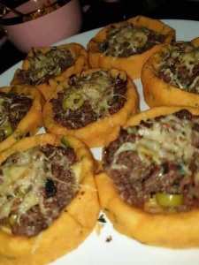 قوالب البطاطا بنة طووووووب بحشو لذيذ جدا ماشاء الله