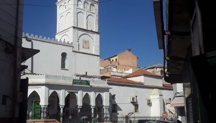 Notes de voyage : Mascara, la prière de Baba Ali