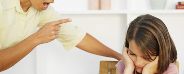 Famille : petits abus de pouvoir en privé