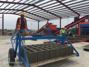 Machine de AGGLOS OTT4A brique agglos pave bordure hourdis