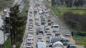 بعد مطالب بتغييره بسبب  الجهوية والتمييز .. الجزائر تتخلى عن ترقيم قديم للوحة السيارات