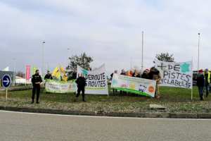 Planète (France/Europe) - Un moratoire sur tous les projets de bétonnage routier est demandé