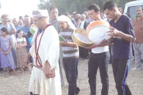 «الوعدات».. عادات متأصّلة تصنع الفرجة في تلمسان