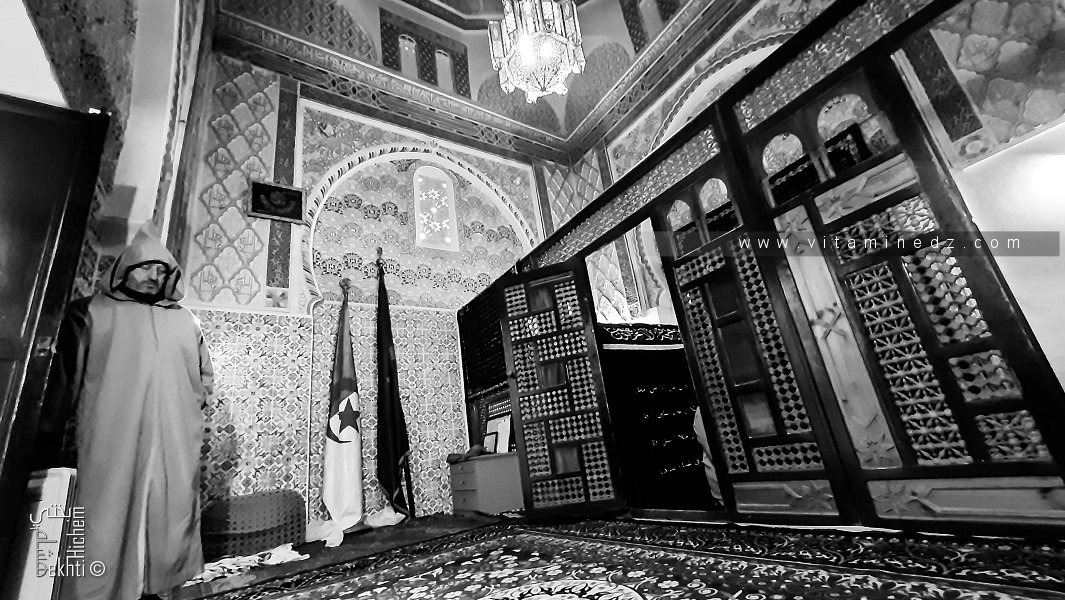 ديوان أبو مدين التلمساني : تضيق بنا الدنيا إذا غبتمعنا