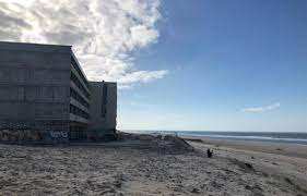 Planète (Europe) - Érosion côtière: Jusqu’à 50.000 logements menacés en France, d'ici à la fin du siècle