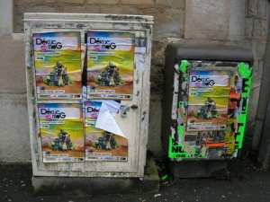 Oum El Bouaghi -  À quand la fin des placardages publicitaires sauvages ?