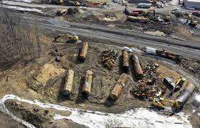 Planète (Amérique du Nord) - Accident ferroviaire aux États-Unis: pourquoi la catastrophe est-elle surnommée le Tchernobyl de l'Ohio ?