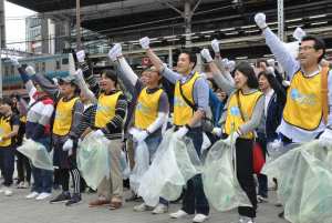 Planète (Asie) - Le Japon lance la première Coupe du monde de ramassage des déchets