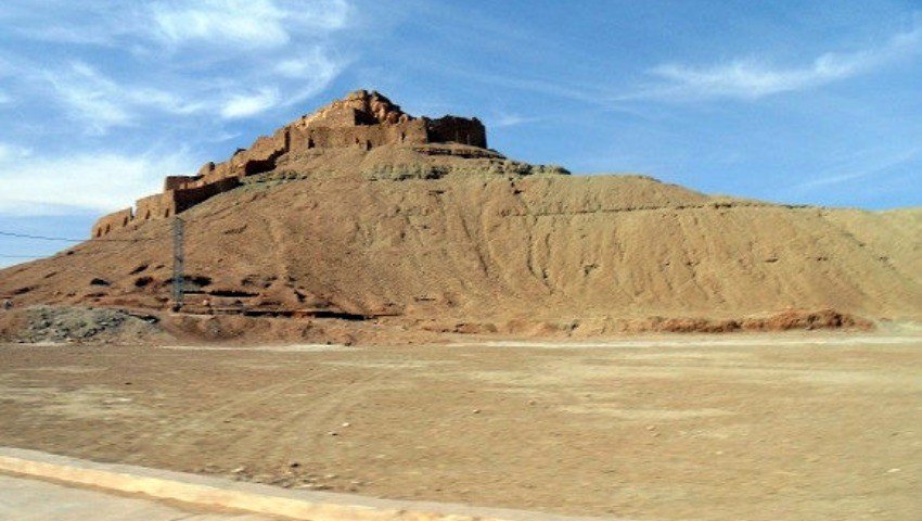 El-Menea  Le vieux ksar en quête de réhabilitation et de protection