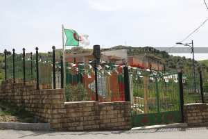 La stèle inaugurée en hommage au Chahid Babouche Saïd dit Si Tahar, lors de la célébration du 49e anniversaire de l'Indépendance de l'Algérie