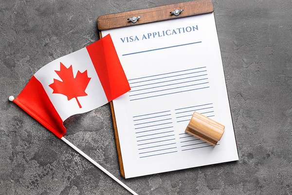 الملفات المطلوبة في تأشيرة زيارة لكندا🇨🇦🍁اون لاين 📆 Les documents a fournir sur demande visa visiteur Canada🍁🇨🇦 en ligne📆👇👇👇👇👇