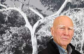 Planète (France/Europe)  - «Le seul moyen de sauver la planète, c’est de planter des arbres», lance Sebastião Salgado