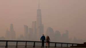 Planète (Etats-Unis/Amérique du Nord) - New York plongée dans les fumées des feux de forêts au Canada