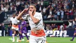 Planète  - Prague (Tchèquie/Europe) - Benrahma est le 2e Algérien à gagner une coupe européenne:  West Ham remporte l'Europa Conference League