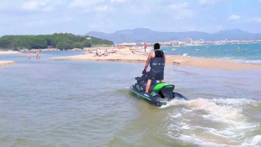 Mers El Hadjadj (Arzew/Oran) -  Le mis en cause dans l’accident du jet-ski condamné à 2 ans de prison