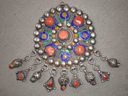 Ath Yenni (Tizi Ouzou)  -  135 artisans attendus à la fête du bijou