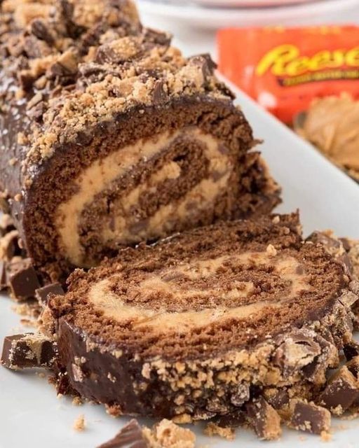 Un biscuit roulé des plus délicieux avec une crème fantastique.