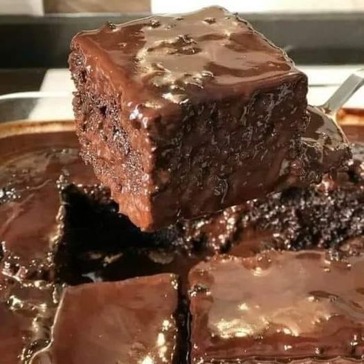 Gâteau au chocolat moelleux facile à réaliser et délicieux :