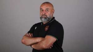 Alger (Football) - USM Alger:  Abdelhak Benchikha démissionne de la barre technique