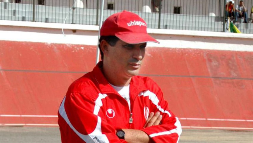Belouizdad/Alger (Football) - Hocine Yahi (ex-milieu international, DTS et Manager du CRB): «Le retour de Paqueta est une fierté pour moi»