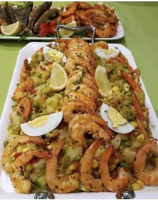 Salade de pommes de terre aux crevettes :