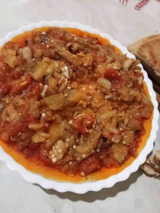 زعلوكة بادنجال  طبق تقليدي عاصمي قديم جدا